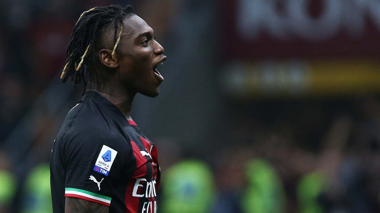 Il Milan trema, Leao osservato speciale al Mondiale: assalto pianificato
