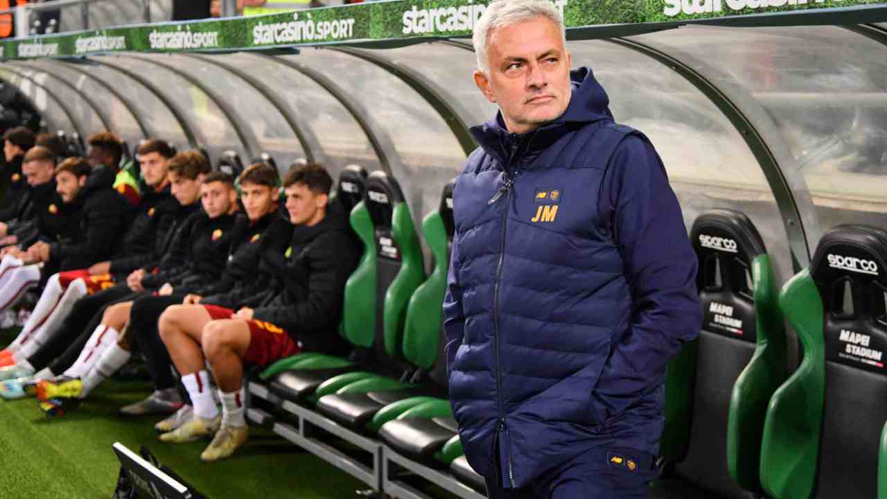 Caos a Roma: Mourinho via a fine stagione