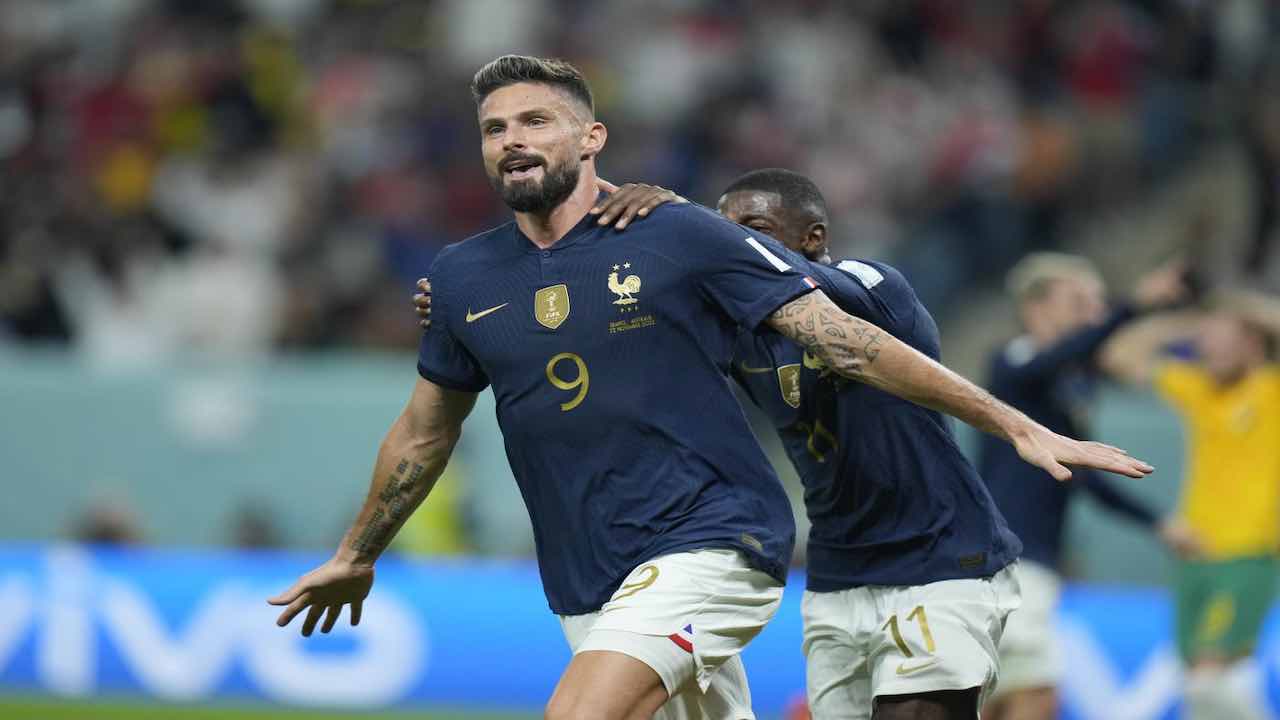 Il Nove del Milan: da Giroud a Ibra, Colombo e Okafor