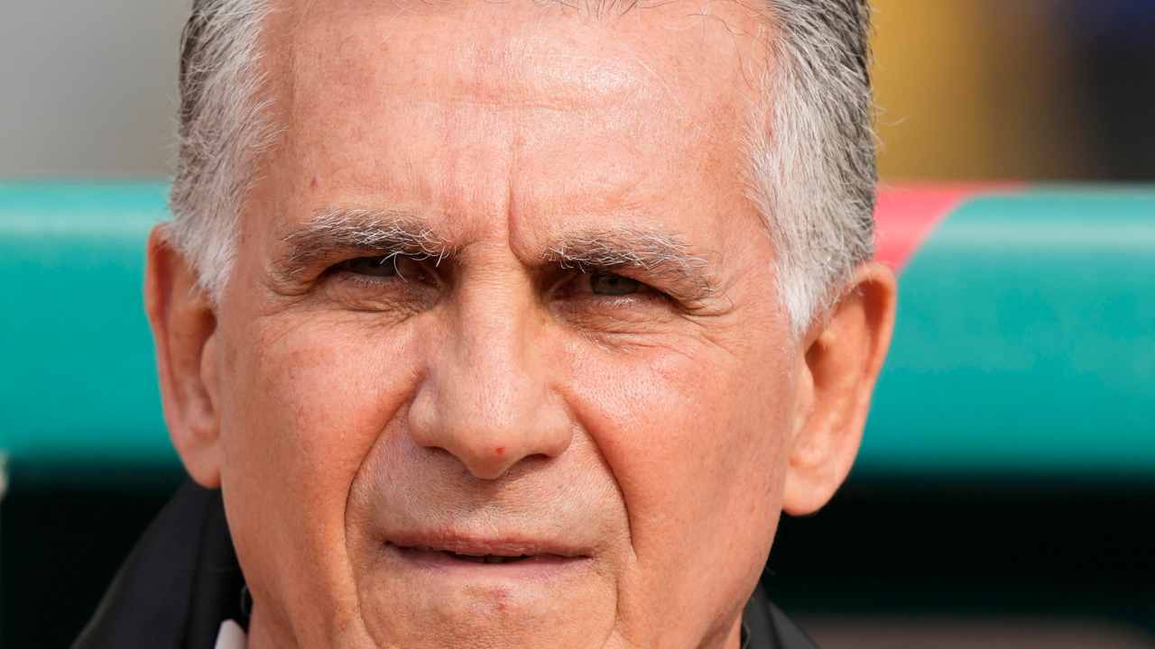 Bufera ai Mondiali: pressioni sull'allenatore, escluso dai convocati