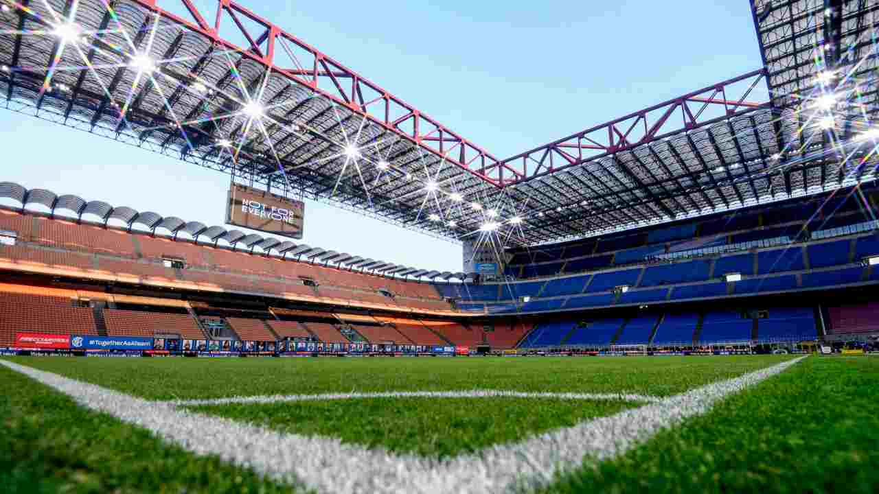 Finisce ko dopo 17 minuti: cambio immediato in Milan-Fiorentina