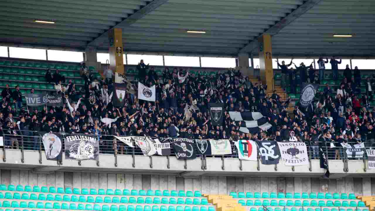 Infortunio terribile: esce dal campo in lacrime e dice addio al Mondiale