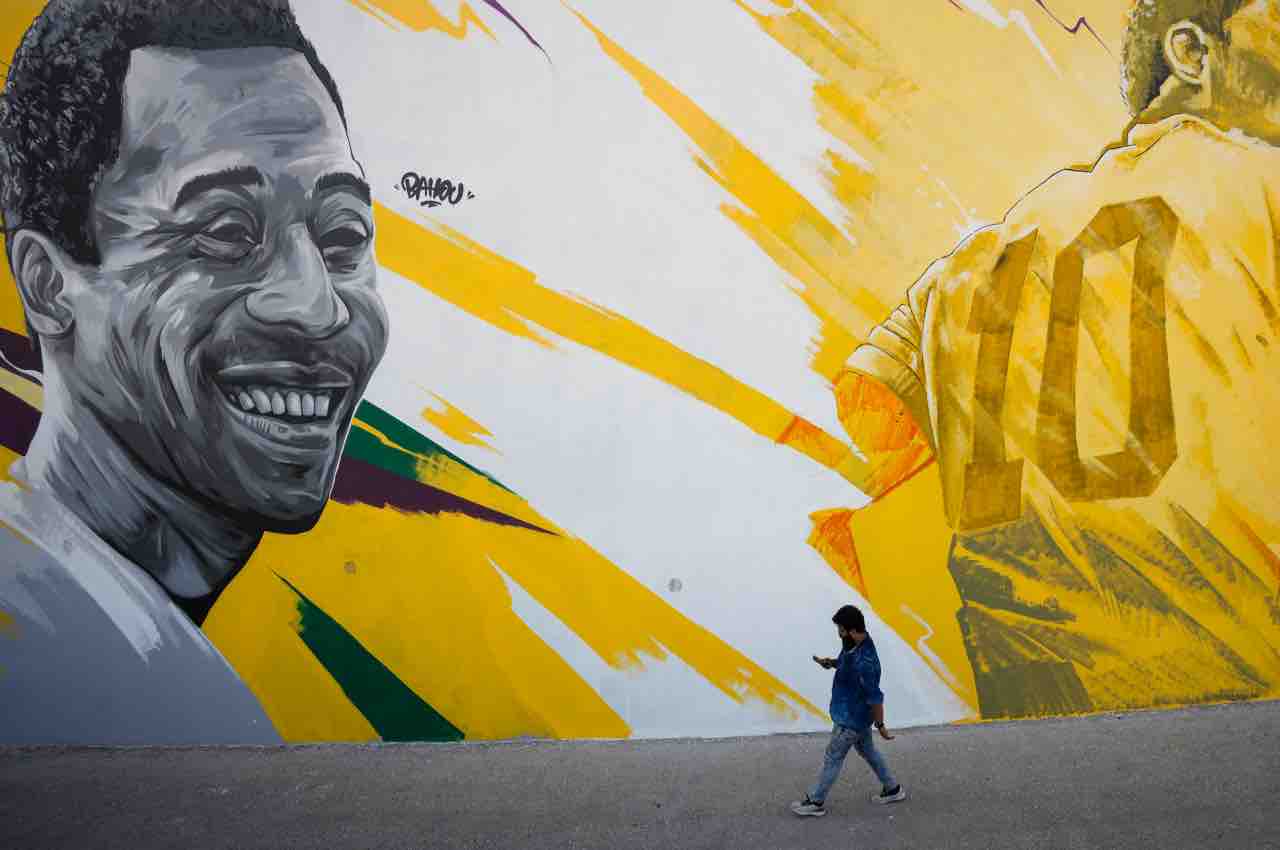 Dal bollettino medico al messaggio social: Pelé tranquillizza tutti sulle sue condizioni