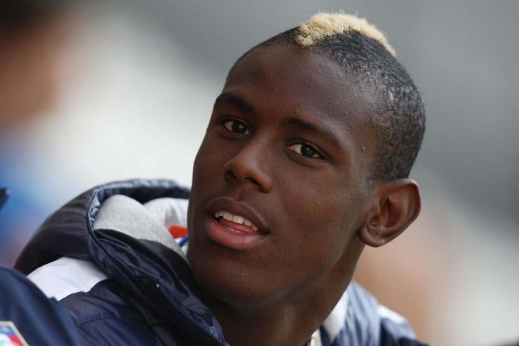 Presunta rissa e smentita, protagonista il fratello di Balotelli: cos'è successo