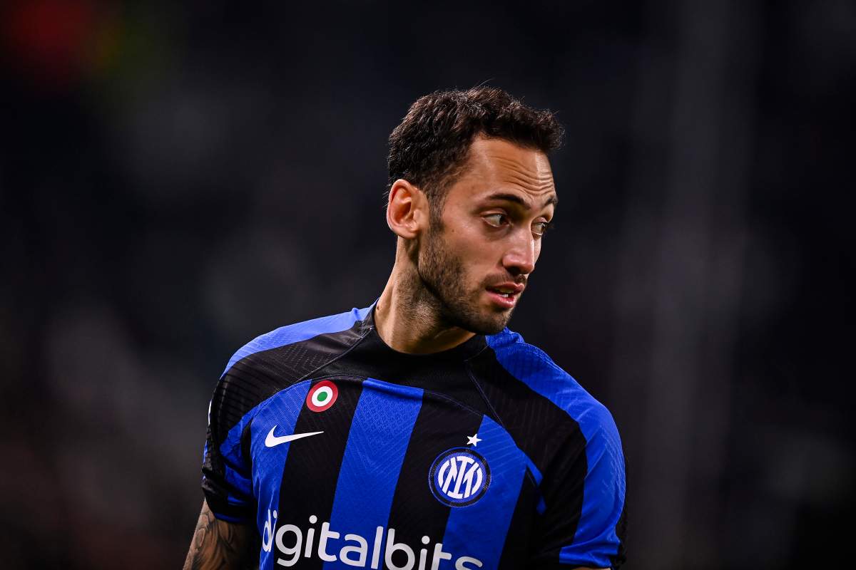 Calhanoglu tra rinnovo e Inzaghi: stoccata e carezza al Milan