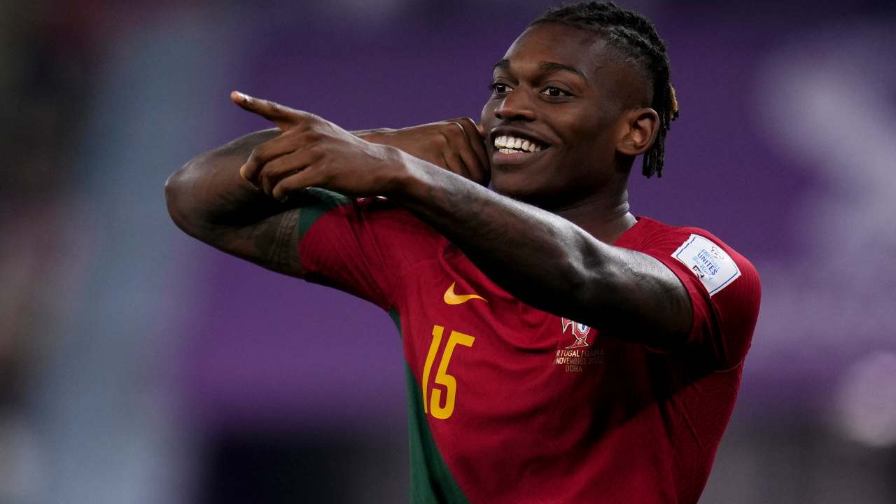 Milan accerchiato: 200 milioni per Leao