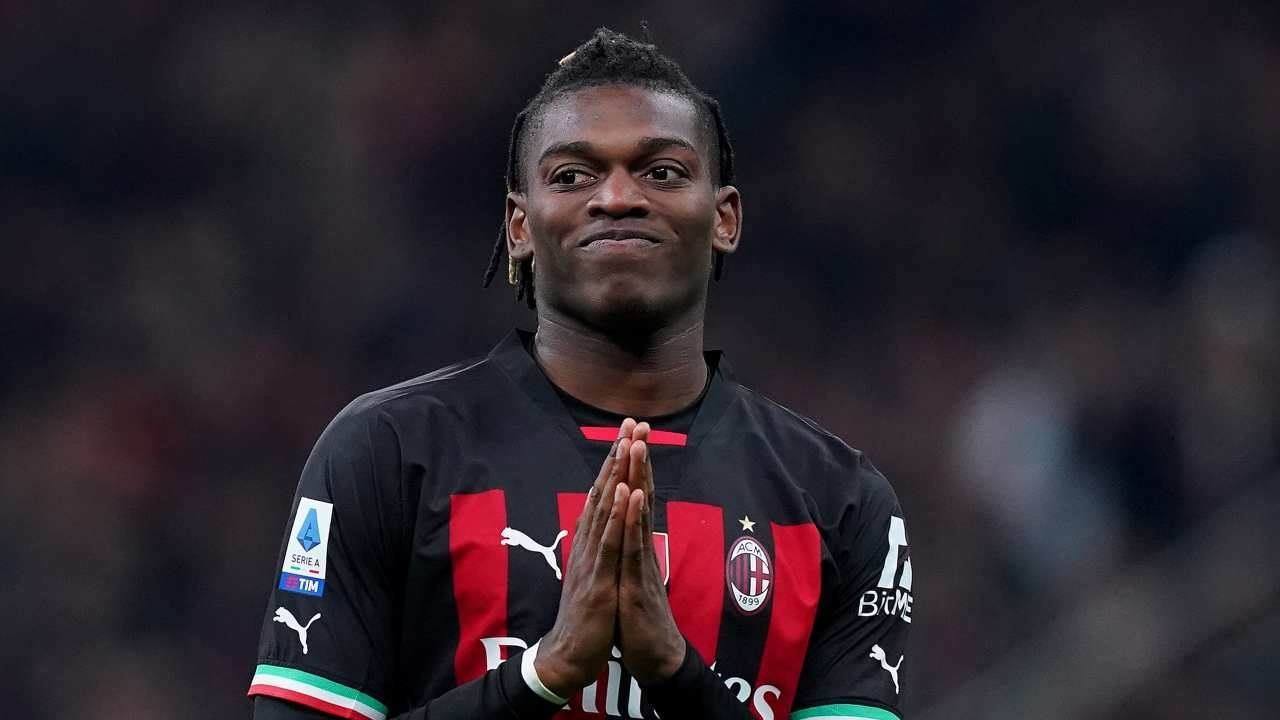 Calciomercato Milan, via libera da Guardiola per l'erede di Leao