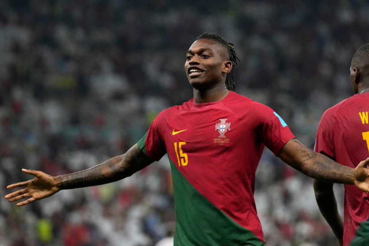 Il futuro di Leao è al rush finale: c'è la data per l'offerta