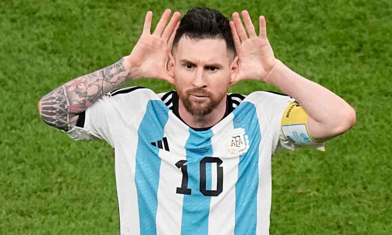 "Cosa guardi, stupido?": ecco con chi ce l'aveva Messi