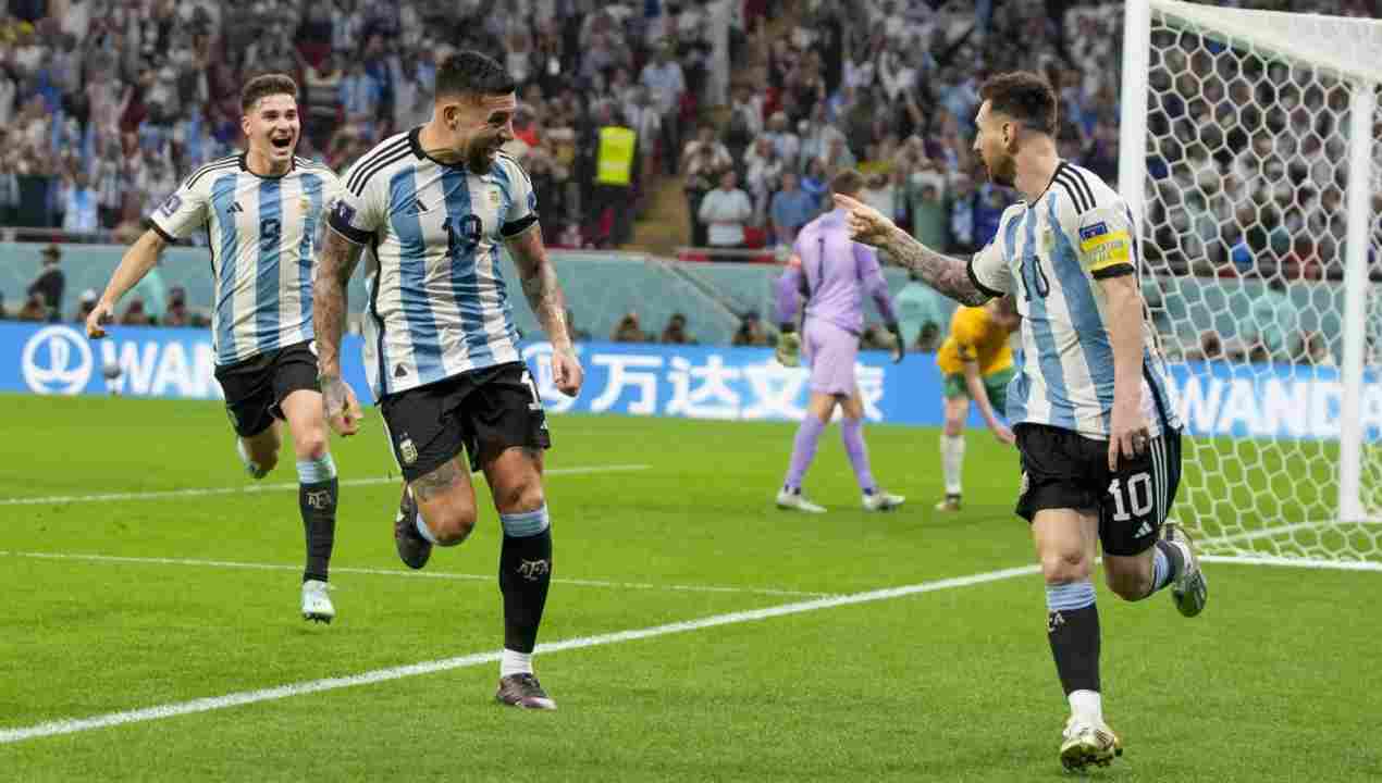 Messi Alvarez, Argentina ai quarti