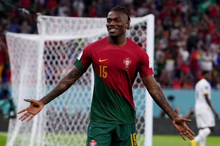 Calciomercato Milan, Leao e la carta in mano all'ex agente: il Lille è un 'alleato'