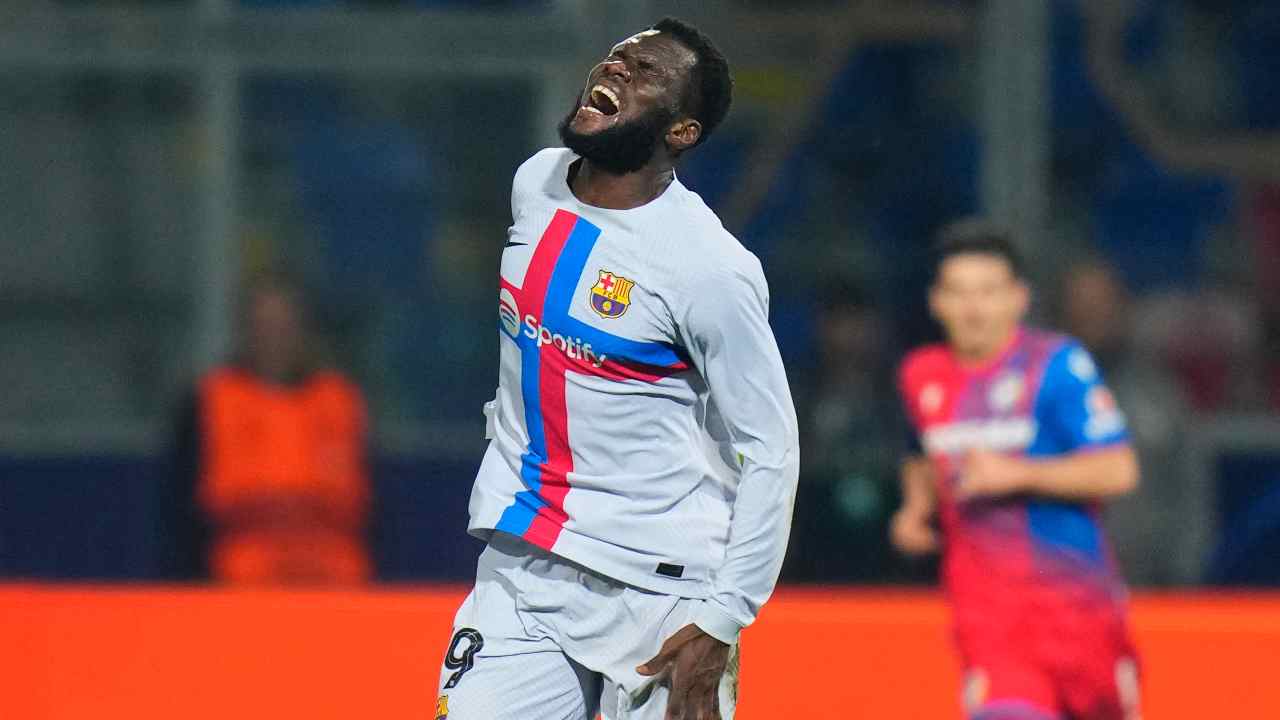 Kessie resta al Barcellona: zero offerte