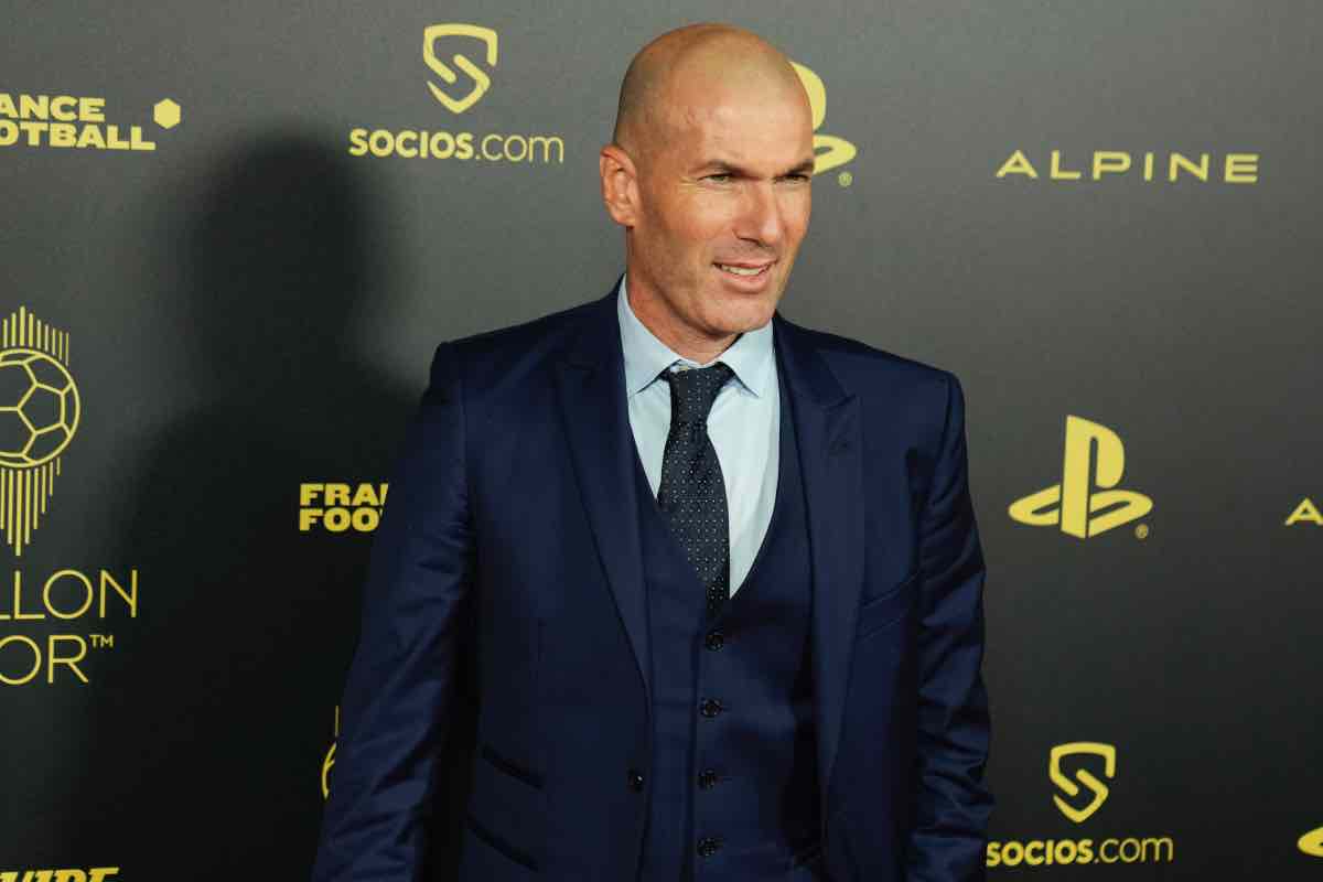 Soffiata in diretta: "Zidane alla Juve"
