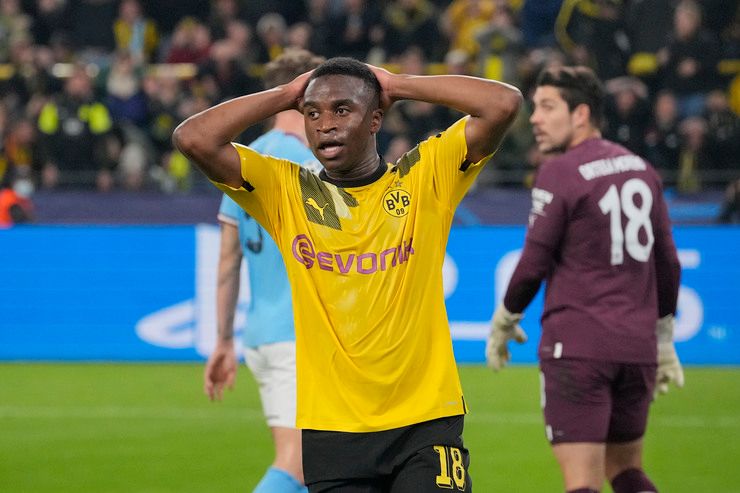 Borussia Dortmund, UFFICIALE il rinnovo di Moukoko