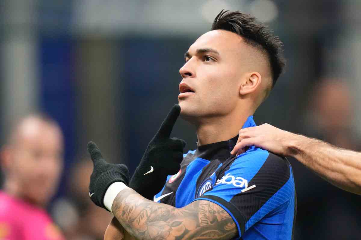 HIGHLIGHTS | Lampo di Lautaro Martinez, l'Inter stende il Verona ed aggancia la Juventus