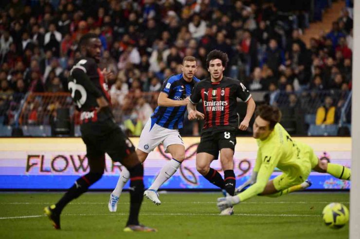 Pioli 'esonerato' dopo la Supercoppa: la reazione dei tifosi del Milan