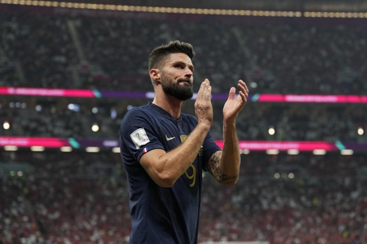 Giroud parla del rinnovo col Milan e della nazionale