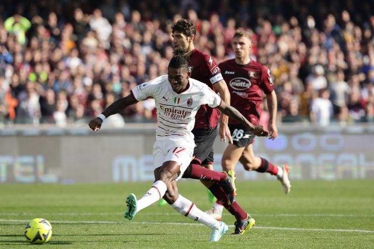 Salernitana-Milan 0-2, super Leao