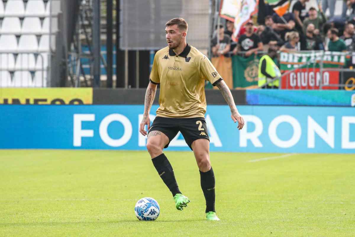 Calciomercato, Wisniewski tra Spezia e Montpellier