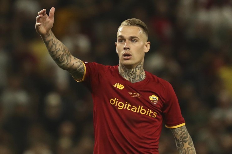 Roma, Mourinho perdona Karsdorp