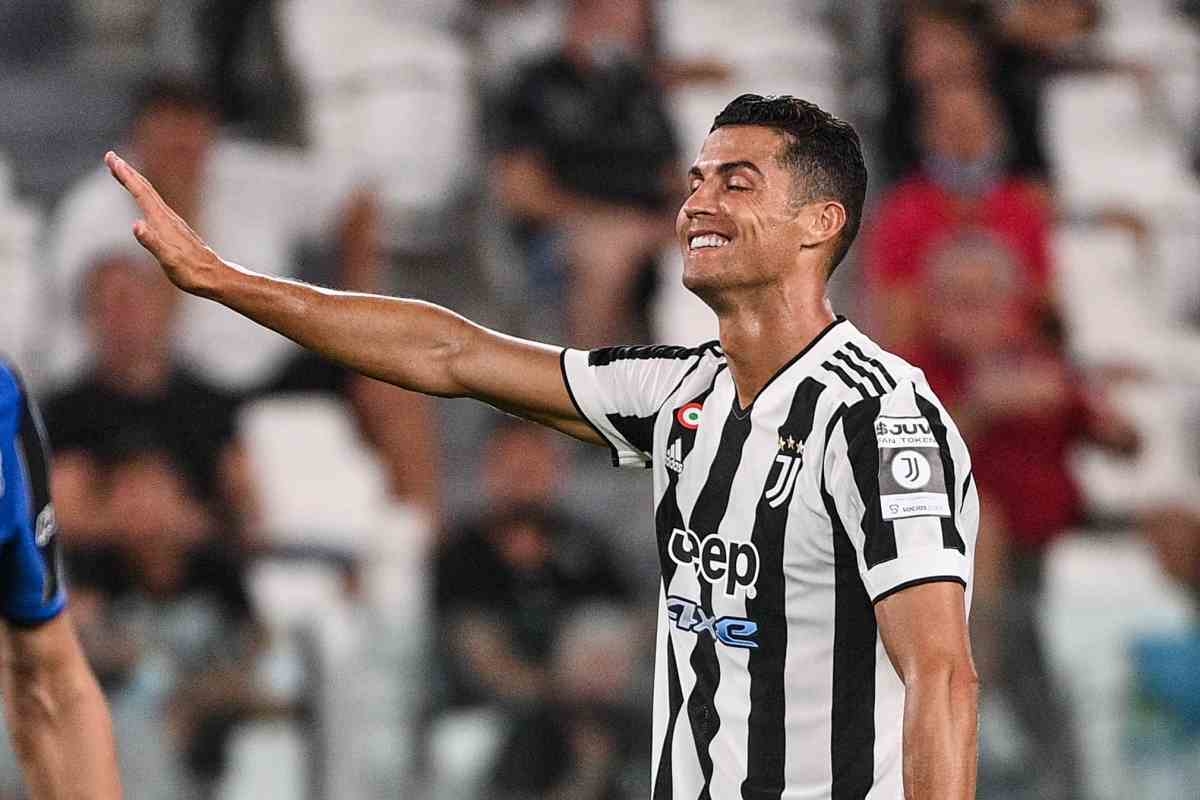 La Juventus fa gli auguri a Cristiano Ronaldo: ma riparte subito la polemica