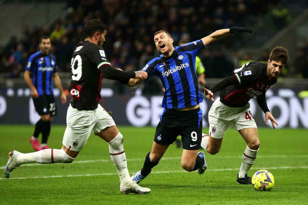 Dzeko nel mirino dei tifosi: "Sceneggiata"