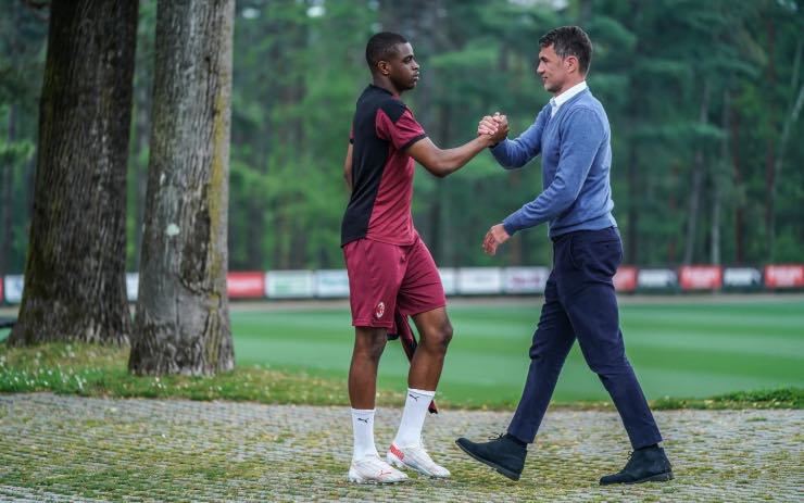 Kalulu saluta il Milan, idea Premier