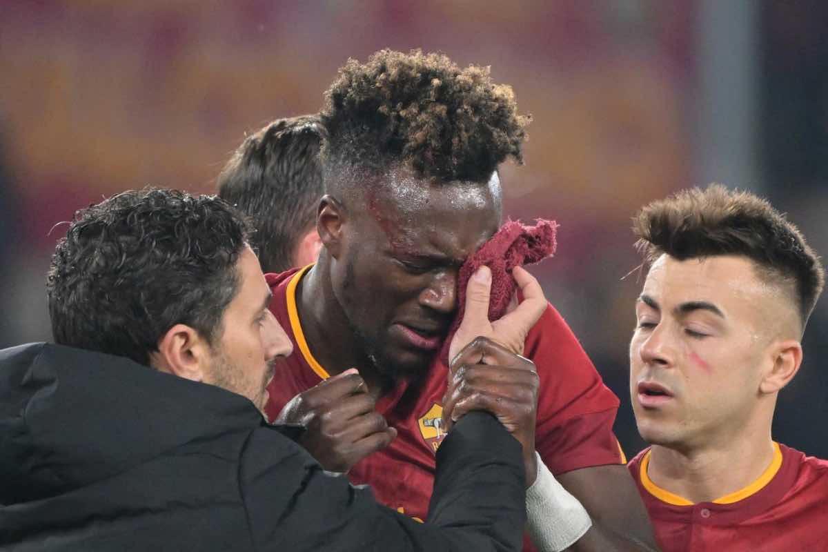 Abraham infortunato, Mourinho al cambio forzato