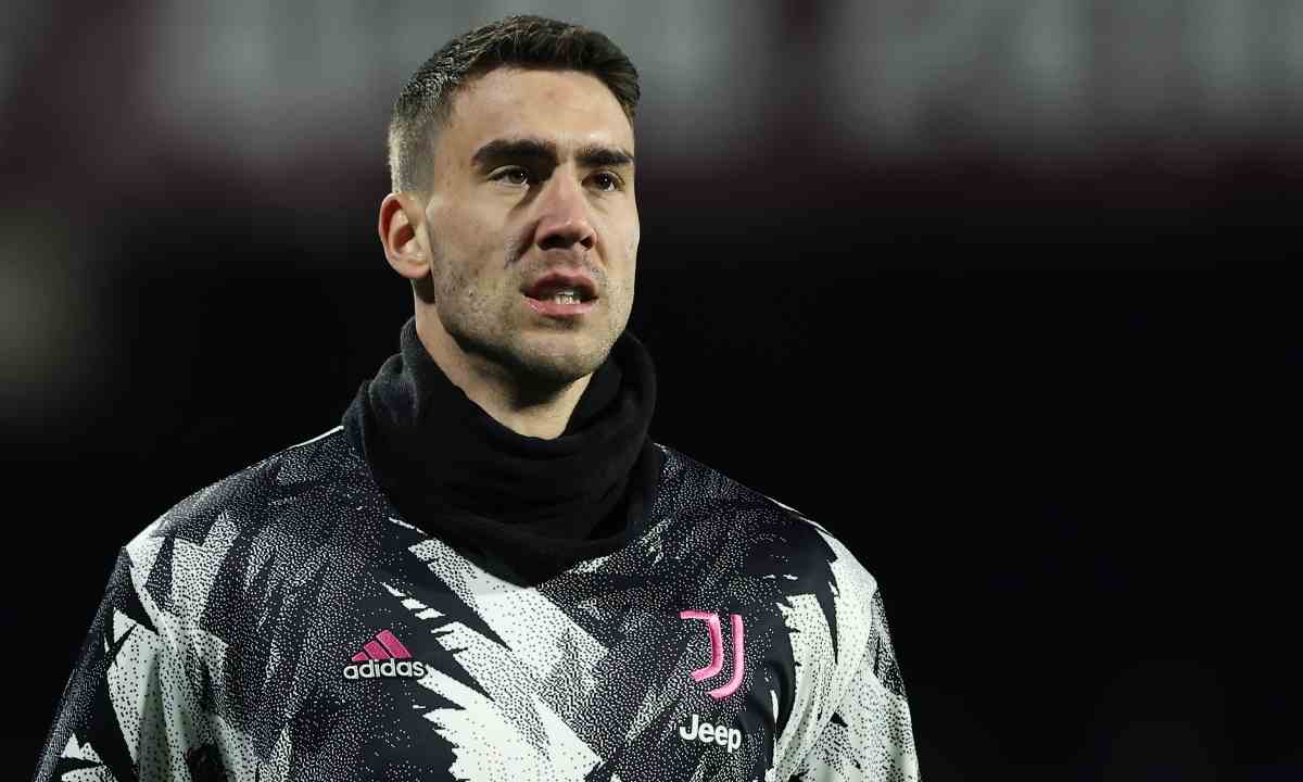 Vlahovic e il rischio minusvalenza: l'Atletico ci prova