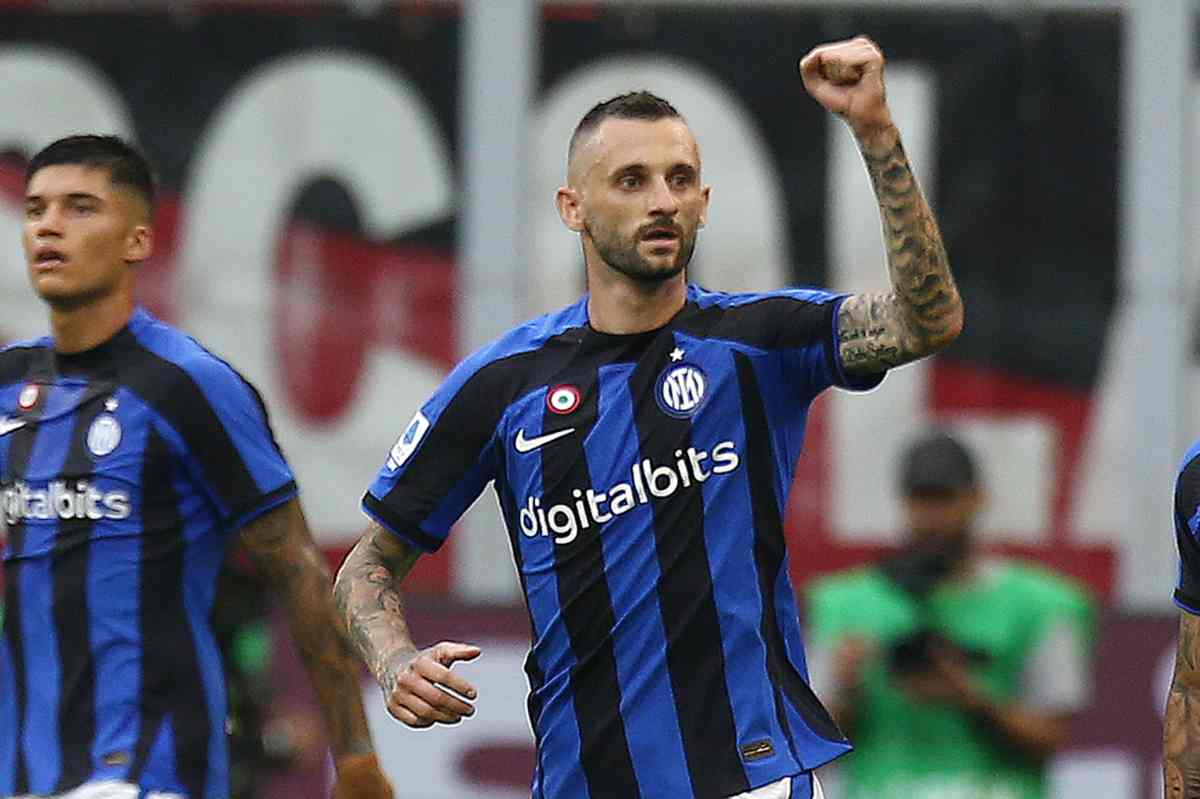 L'Inter valuta la cessione di Brozovic