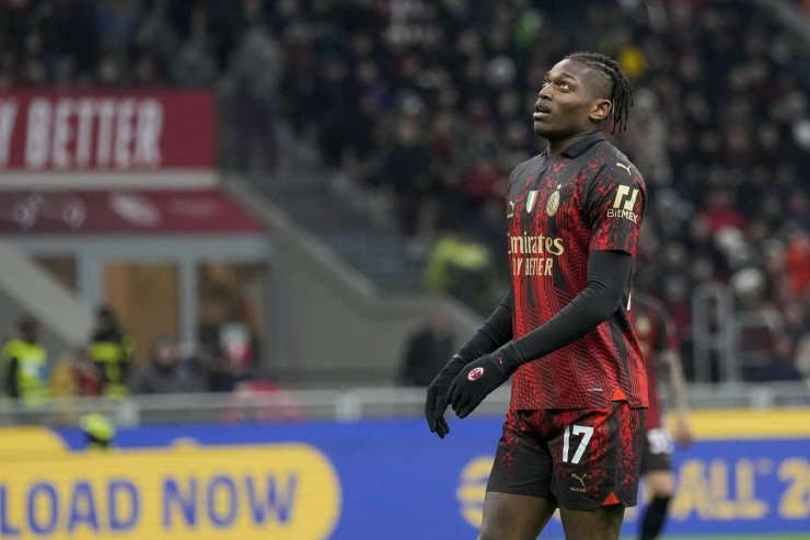 Psg offre 100 milioni per Leao