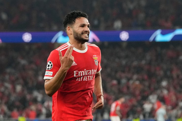 Il Real sceglie Ramos: niente Vlahovic