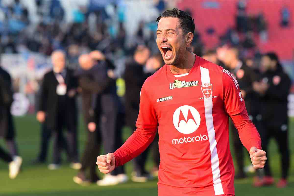 Inter, c'è anche Izzo per la difesa