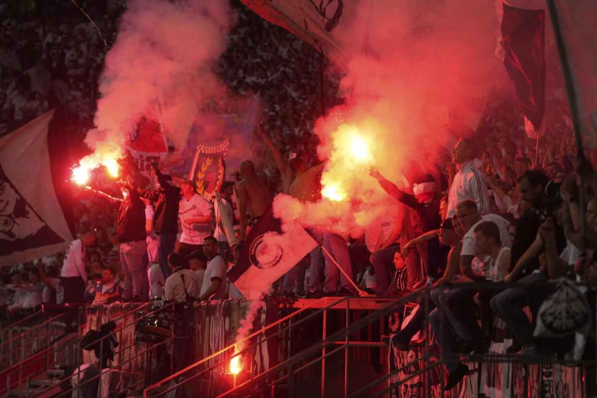 Napoli-Eintracht, sì ai tifosi tedeschi