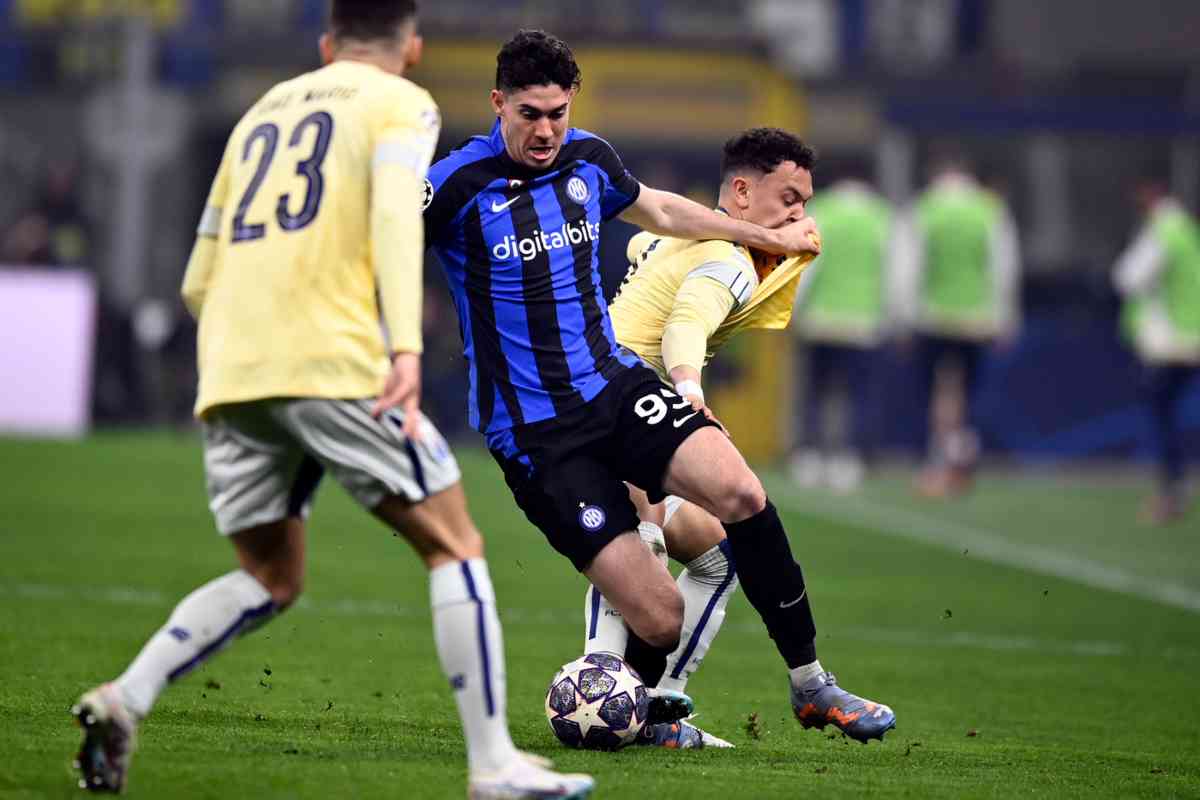 Porto, infortunio al ginocchio per Joao Mario