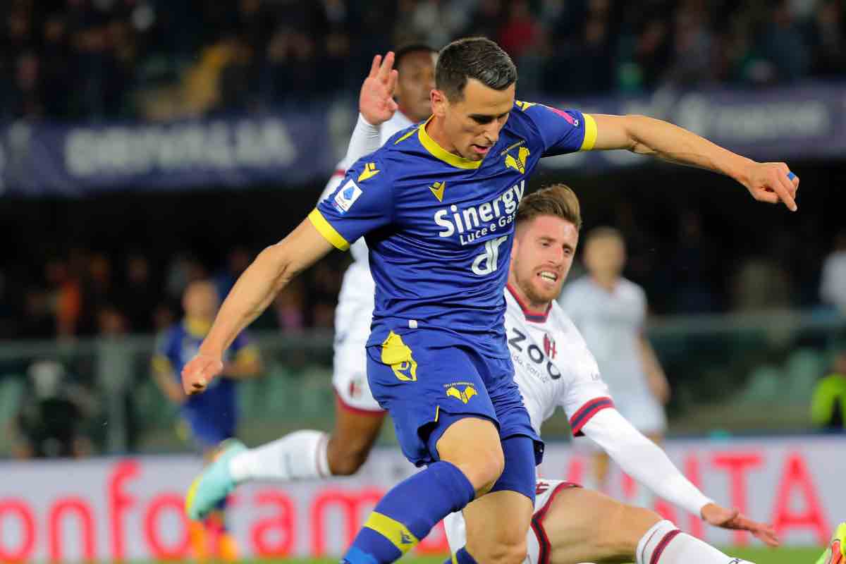Rigore revocato, testa contro testa sfiorato: Verona-Bologna comincia col botto