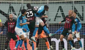 Tensione nel finale di Milan - Napoli