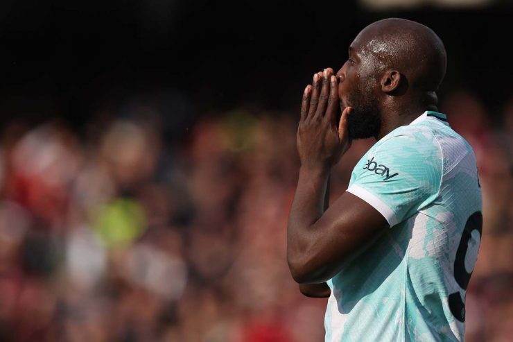 Inter, Lukaku nel mirino di Sabatini: "Dieci milioni uno schiaffo alla miseria"