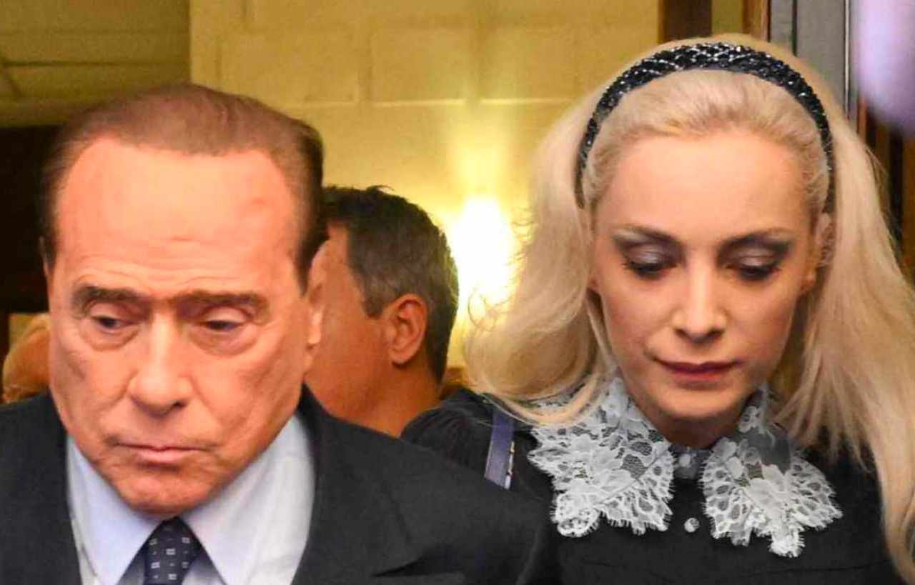 silvio-berlusconi-marta-fascina