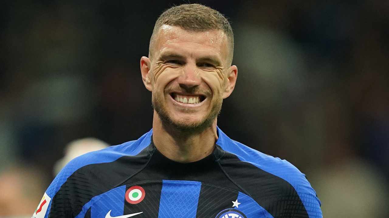 Edin Dzeko attaccante