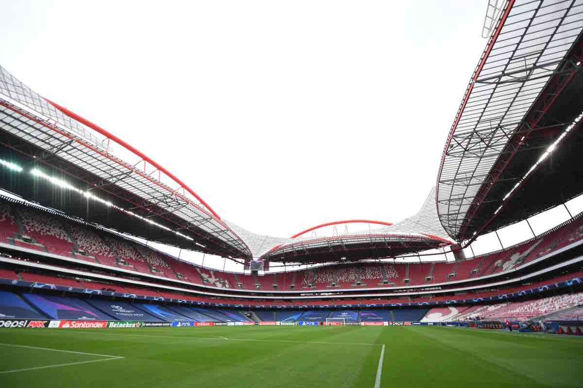 Blitz a Benfica, Porto e Sporting CP per trasferimenti illeciti