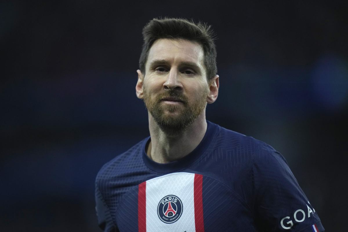 Psg Messi sospeso due settimane