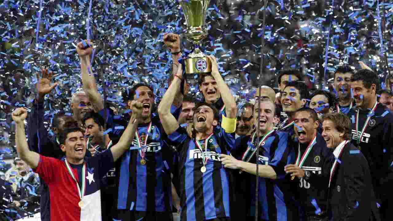 Pizzaro Materazzi Zanetti Cambiasso Cordoba Cruz