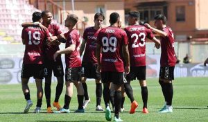 Reggina, niente ricorso dopo la penalizzazione