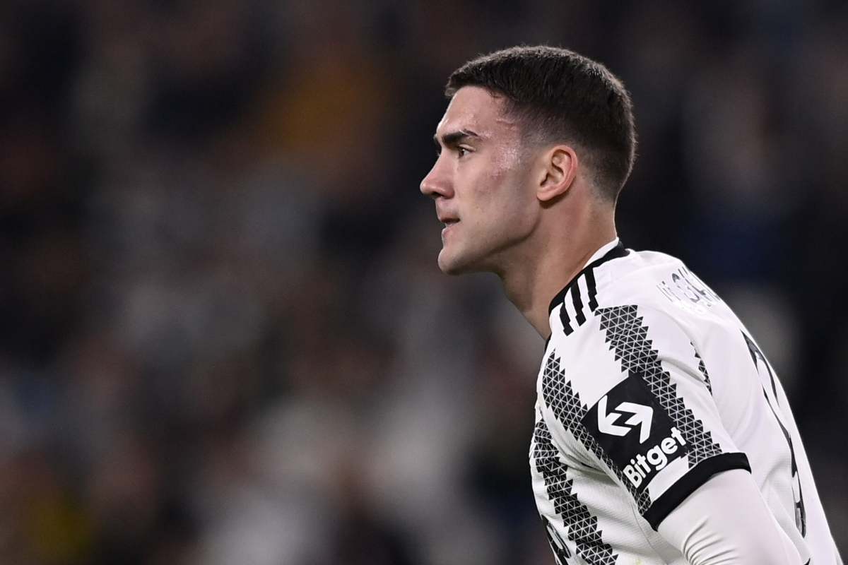 Vlahovic addio Juventus: i tifosi dicono Milan