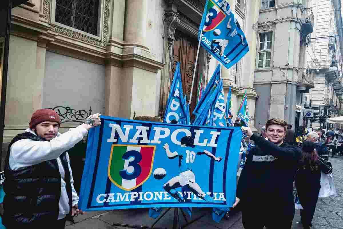 Tifosi Napoli festeggiano scudetto