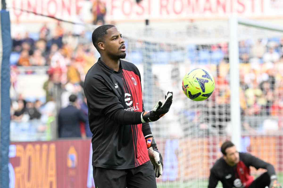 Maignan in campo col Milan