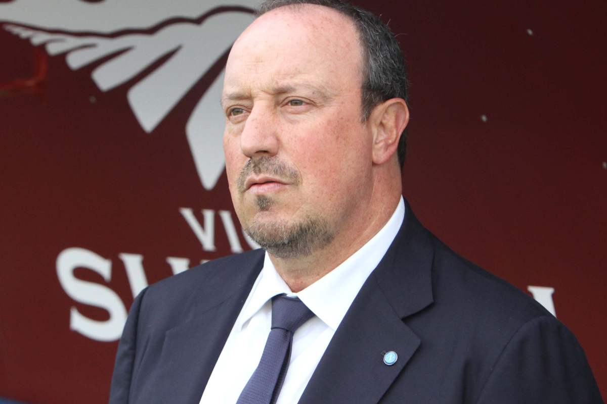 Benitez non si sbilancia sul futuro: "Sto aspettando"