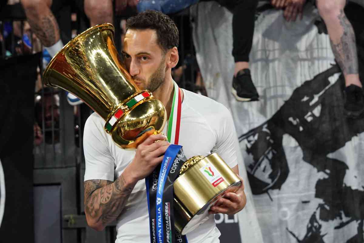 Calhanoglu guida l'Inter