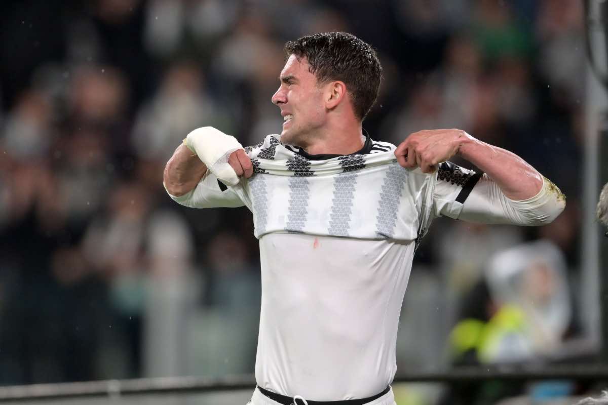 Vlahovic via dalla Juventus in minusvalenza